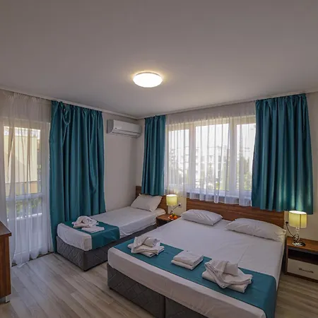 Hotel Zonya 3*