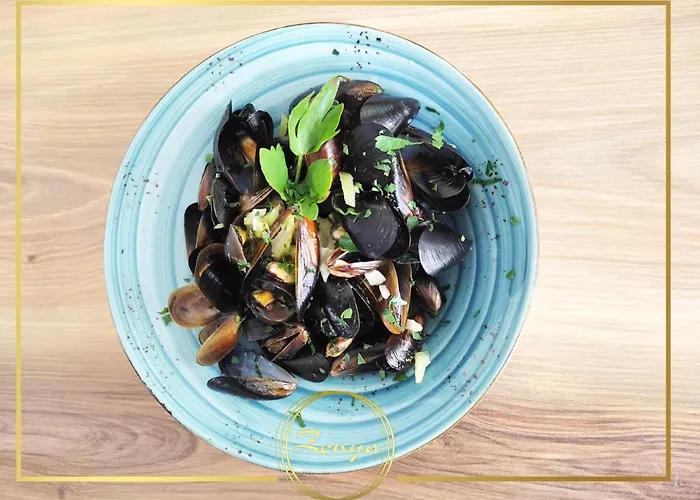 Zonya 호텔 써니비치