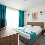 Хотел Zonya 3*