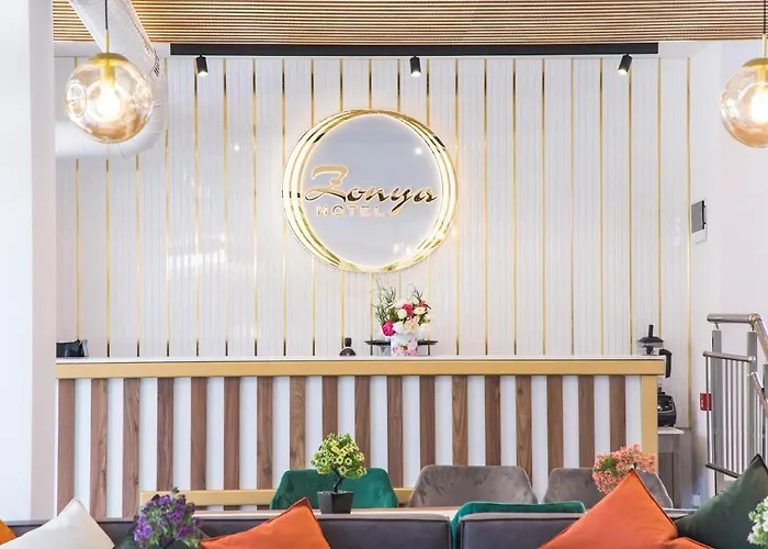 Zonya 호텔 써니비치