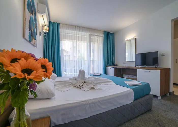 Zonya 호텔 써니비치